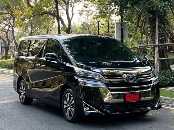 Toyota VELLFIRE 2.5 HY X