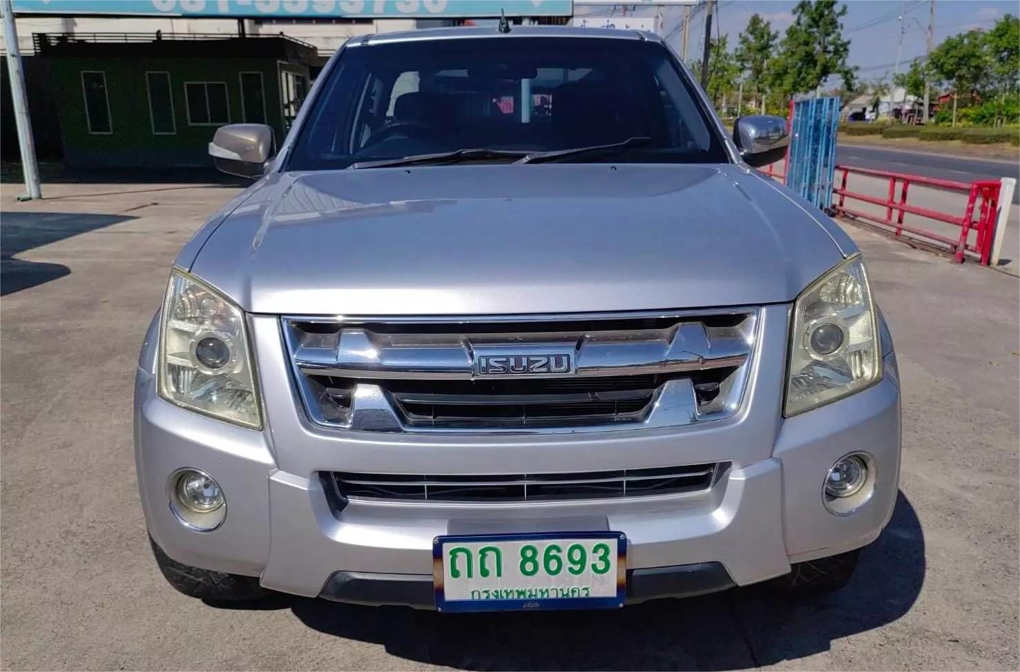 Isuzu D-Max SpaceCab Hi-Lander 2.5 Platinum SLX
